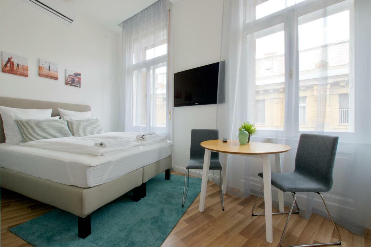 Standard Apartment By Hi5 - Anker 1 Budapeste Exterior foto
